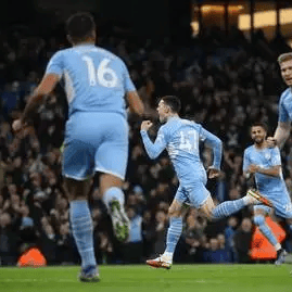 4000万砸不动！4倍身价疯涨，这个20岁小鬼凭什么让曼城吃瘪？