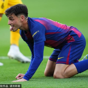 炮火全开！费兰-托雷斯怒怼特巴斯，西甲VAR再陷争议漩涡