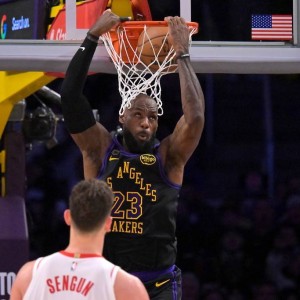 NBA季后赛首轮G2：骑士湖人雷霆三队2-0 另五组对决1-1
