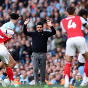 敢接不敢输？曼城凭进球数登顶，向枪手发出最公平又最残酷的冠军挑战书