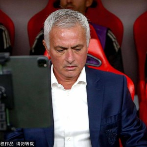 重返法甲！罗塞尼尔执掌巴黎FC，开启新篇章