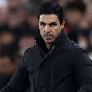 重磅！阿森纳锁定西甲全能铁卫，免签替换 15 万镑周薪大将